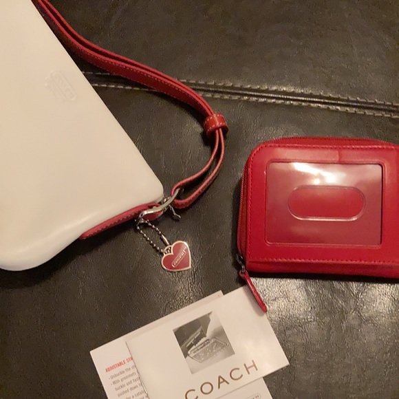 Coach small hand purse and wallet Authentic - Picture 10 of 16